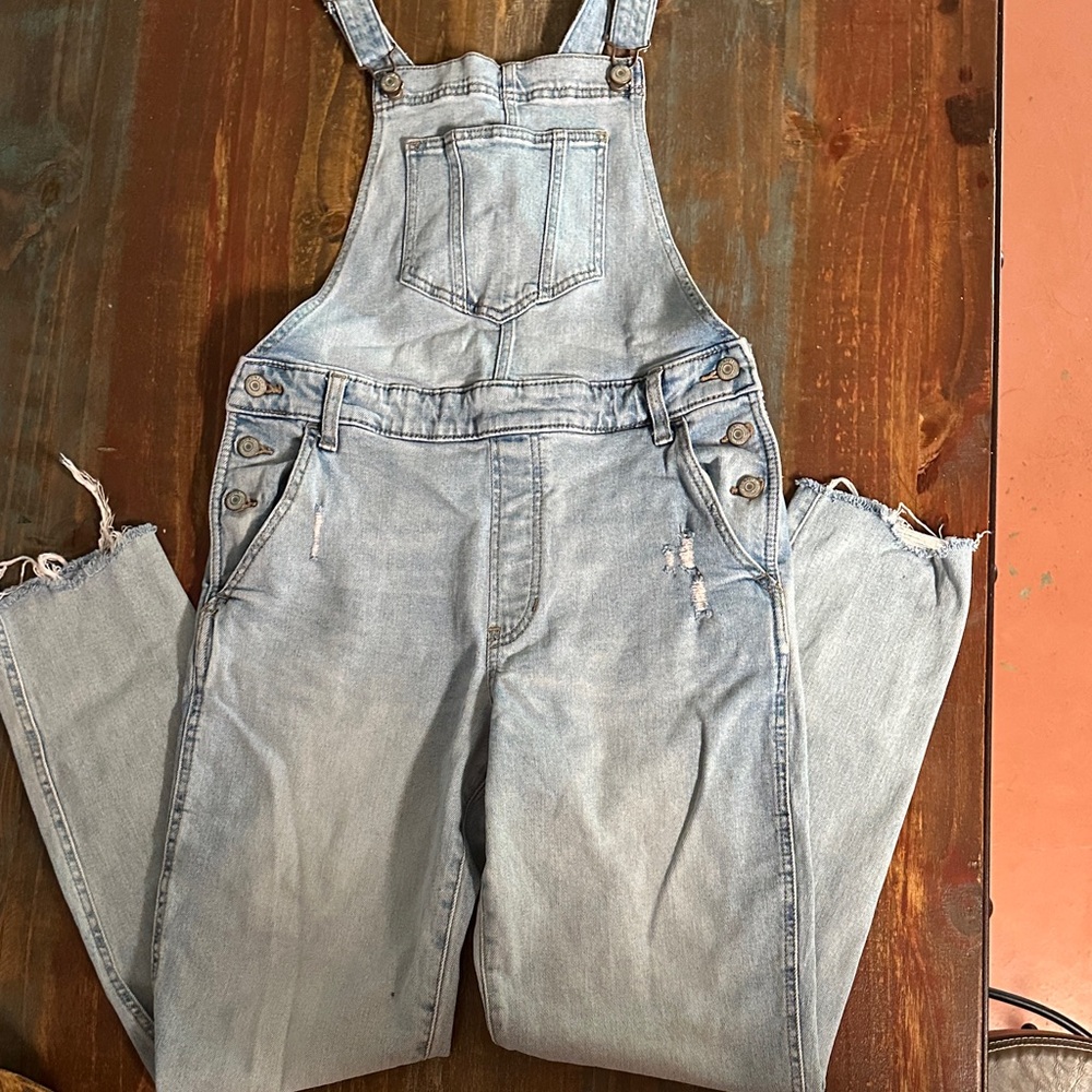 Old Navy Distressed Denim Overalls Size 8 Tall
